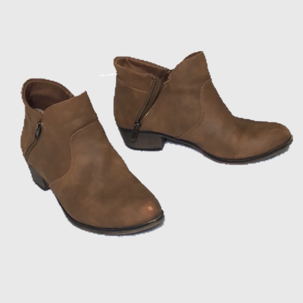 America Rag Abbey Booties | 8.5 M | Tan | Used